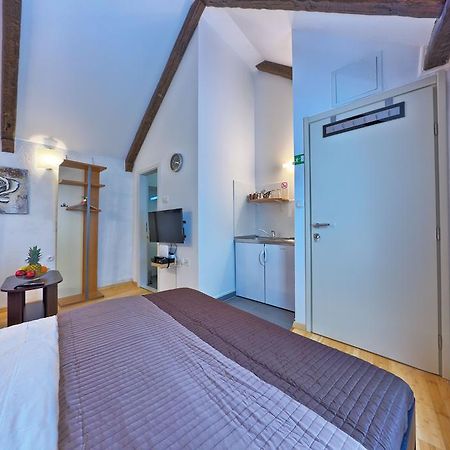 Апартаменти Studio Sime Спліт Номер фото